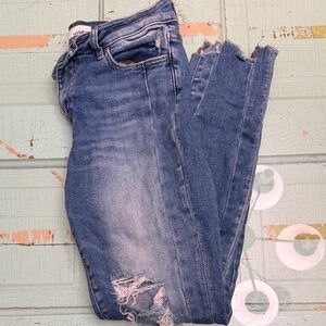 Vervet Skinny Raw Hem Blue Distressed Jeans